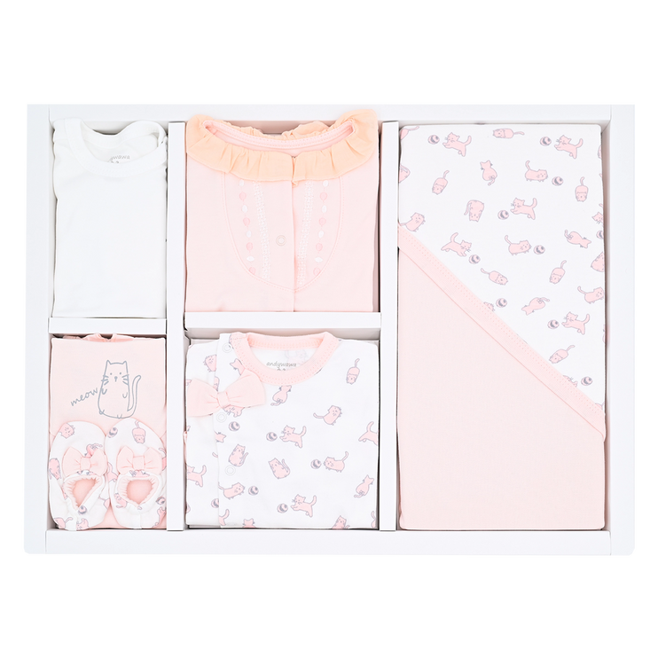 Blush and Cream 10pcs Newborn Cat Set